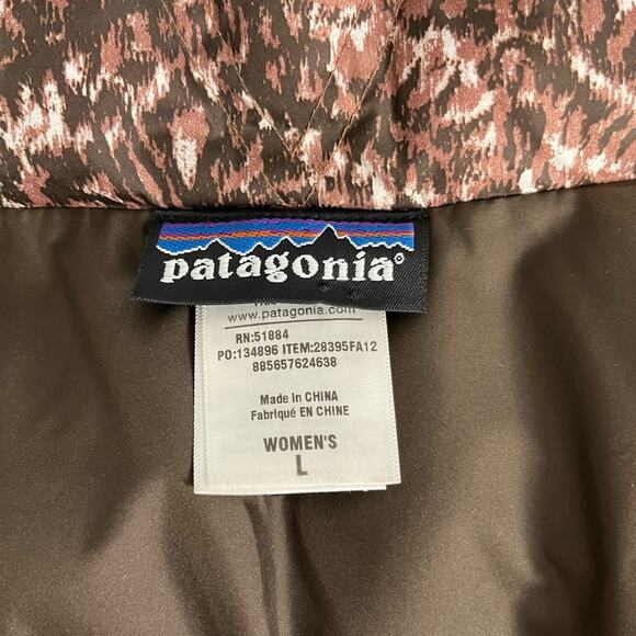 Patagonia Brown Paisley Hooded Down Puffer Vest Zip Up Women’s Size Large - Picture 7 of 10